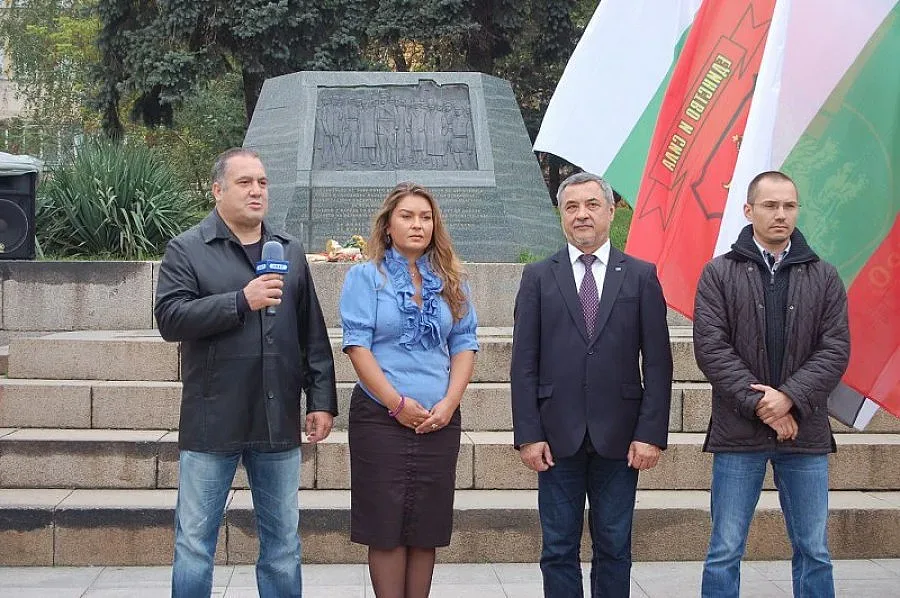 Патриотите въвеждат наборна служба