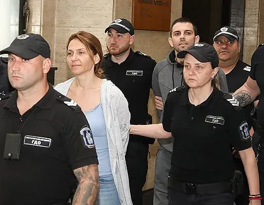 Бившата шефка на митниците закова Асен Василев. Страшни разкрития