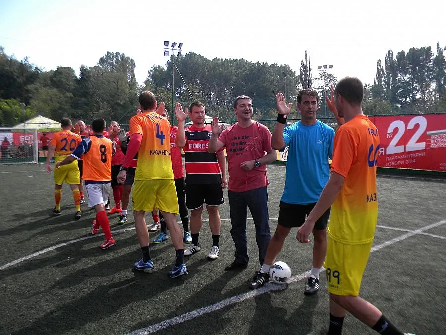 Драгомир Стойнев: Държавата да инвестира в масовия спорт в училище