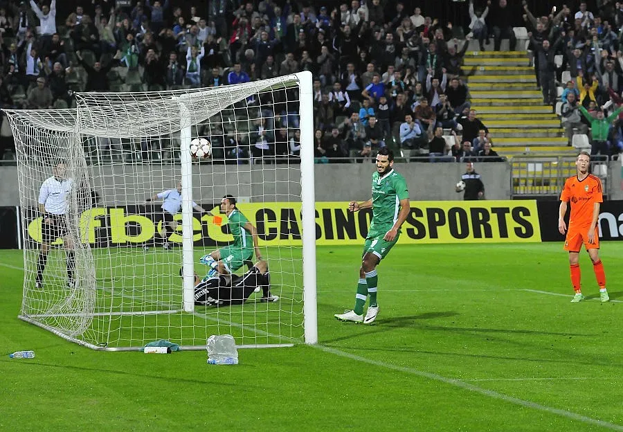 Удрят "Лудогорец" във "Фейсбук"