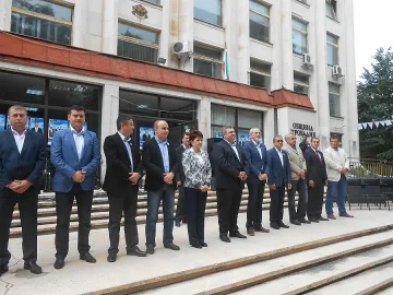 Лютви Местан: Искаме подкрепата ви, ще я върнем с лихвите