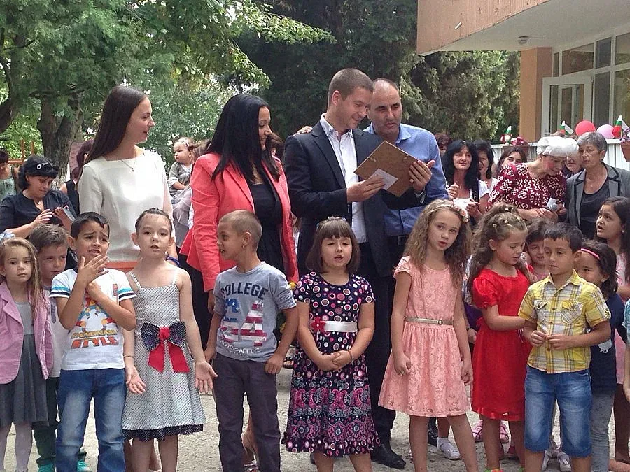 Цветанов: По-важно от децата няма