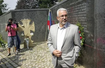 ДЕСНИТЕ с писмо до патриарха за действията на църквата към ГЕРБ