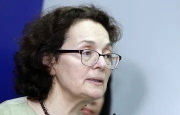 Коларова: Нежеланите в Калище деца бежанци все още не ходят на училище