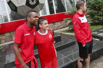 Откраднаха плочките за децата на ЦСКА