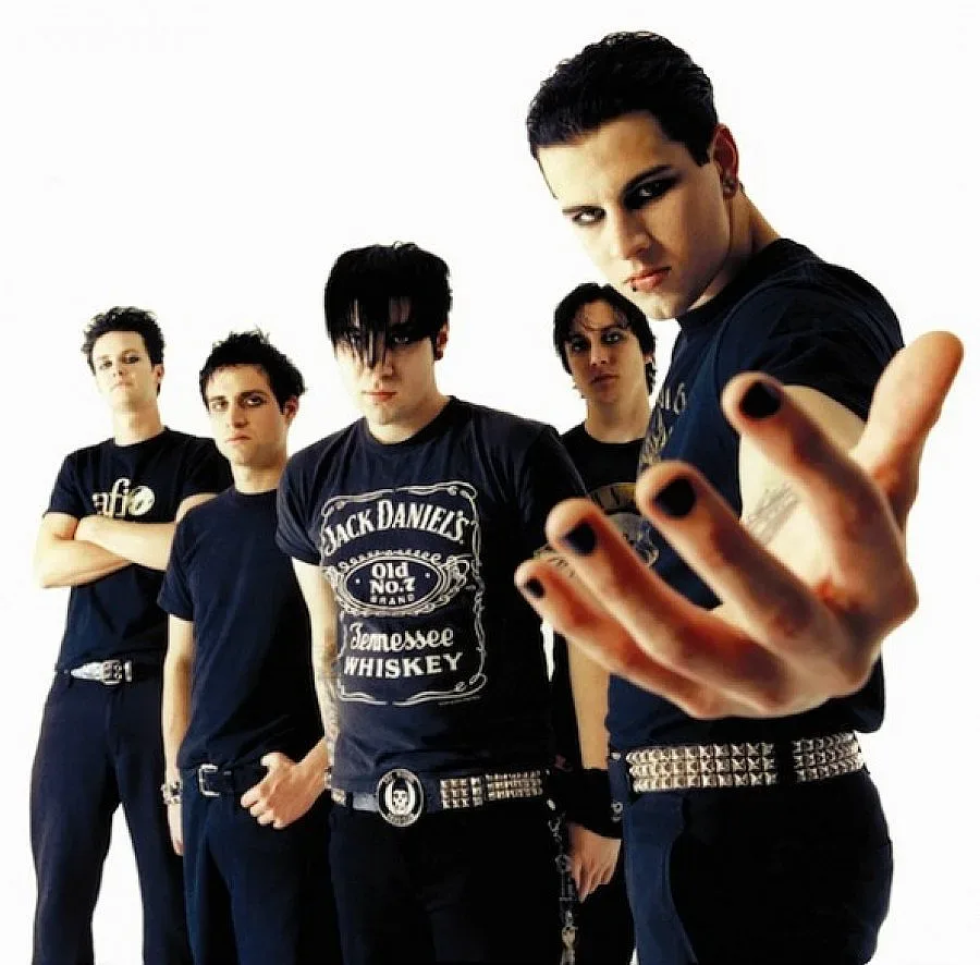 Avenged Sevenfold с ВИДЕО към „Chapter Four”