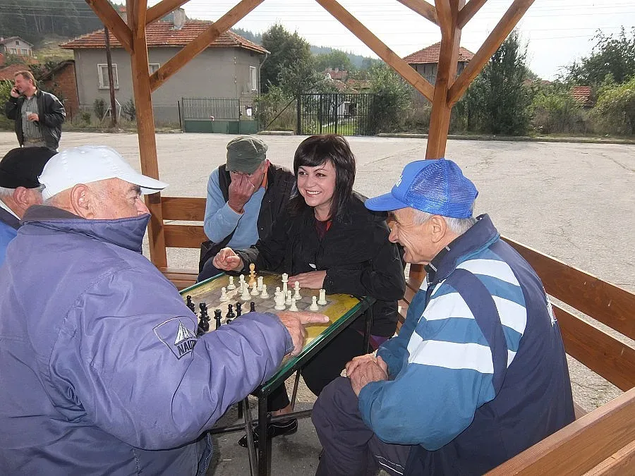 Корнелия Нинова: Ще продължа битката за българските производители