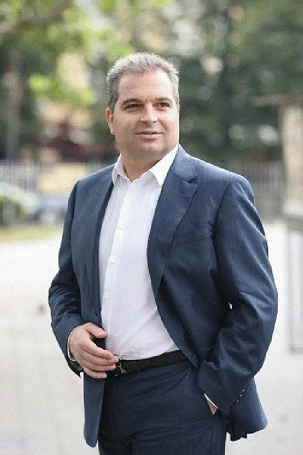 Държавата да спре да пречи на инвеститорите, призова Гроздан Караджов