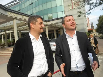 Тандемът Стойнев - Добрев обедини сили от двете страни на Балкана