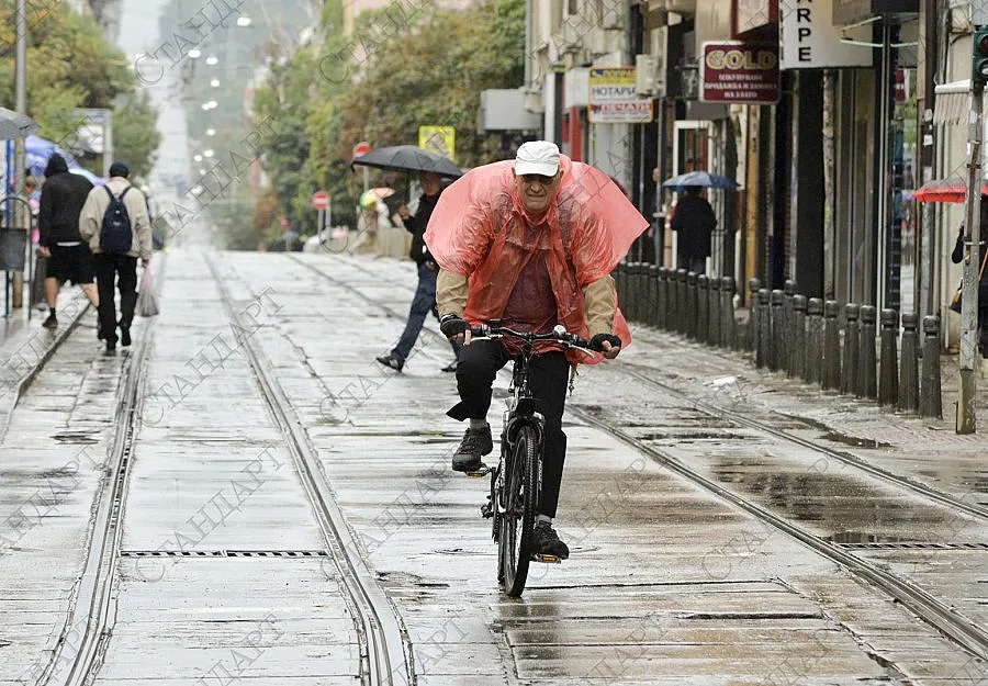 Пак дъждове