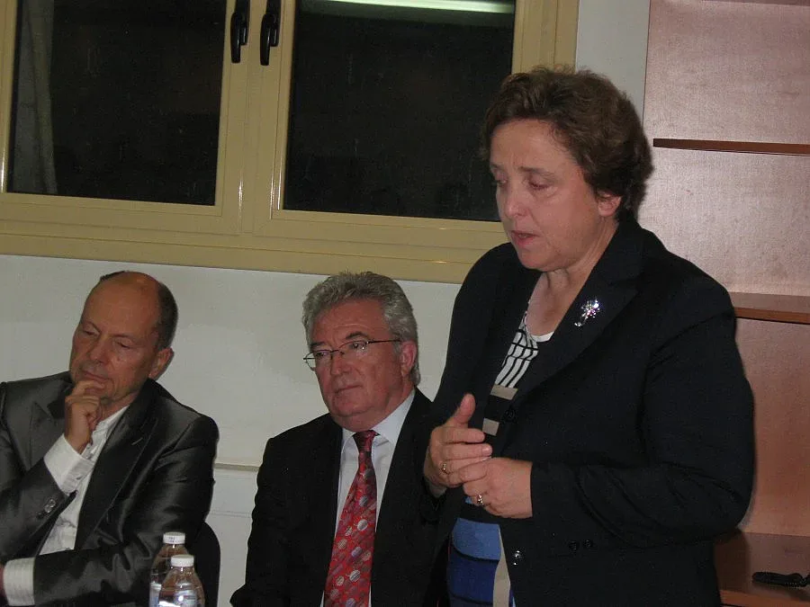 Дора Янкова даде старт на обучението на медици в Смолян