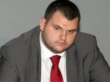 Пеевски: Василев трябва да се страхува не от мен, а от вложителите на КТБ
