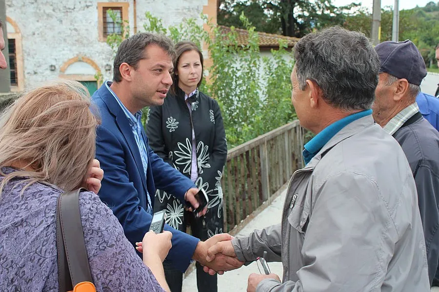 Делян Добрев предложи помощ на наводненото село Сусам