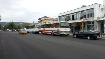 Рехабилитират пътни отсечки и улици в кирковско и Момчилград