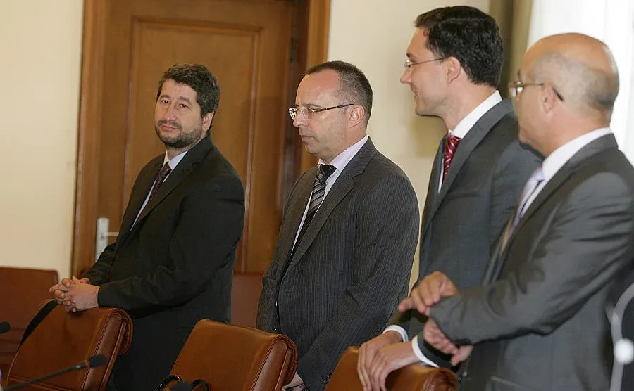 Увеличават капитала на фонд "ФЛАГ" с 30 млн. лв.