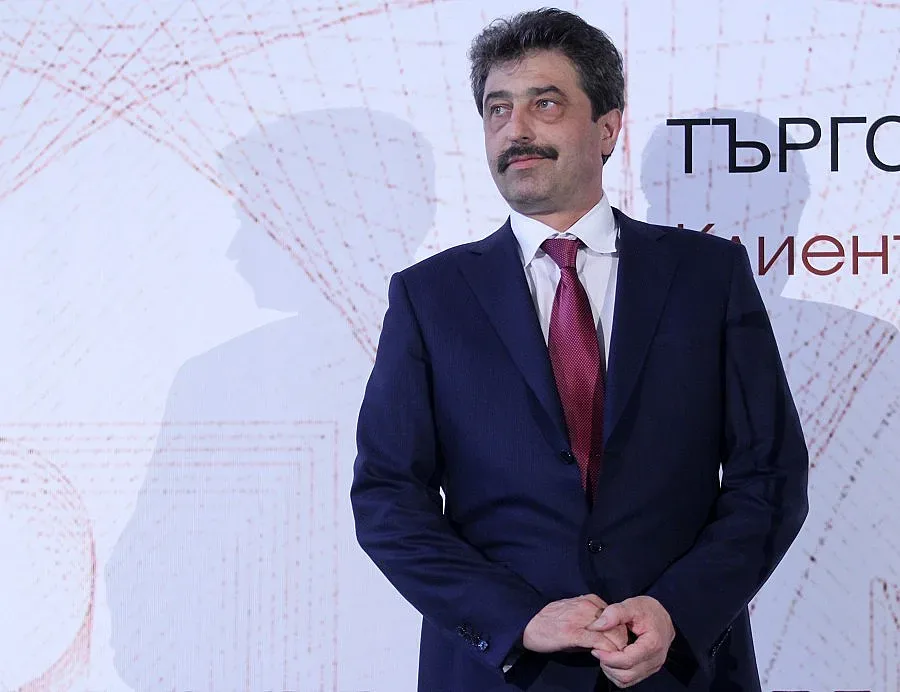 Цветан Василев е пуснат от ареста