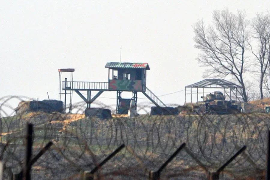 Американец се опита да доплува до Северна Корея