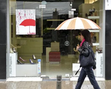 Жълт код в 10 области, опасност от локални наводнения