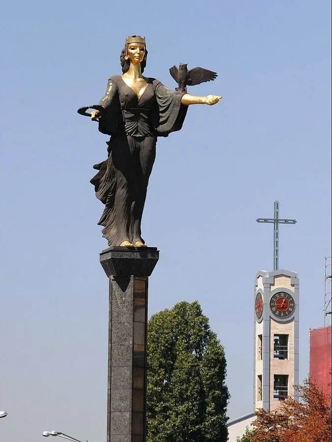 Днес е денят на София