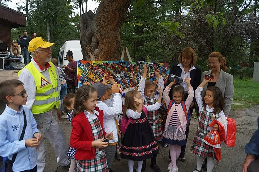 Яхнаджиев се заигра с 400 колички