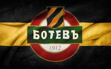 Консервират стадион "Ботев" за зимен сън