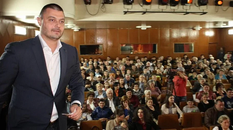 Бареков призова за обща блокада на вота