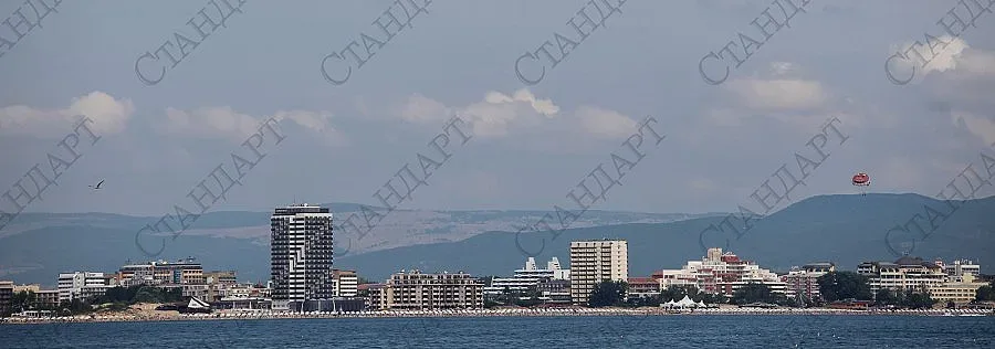 Плажовете в Слънчев бряг още две седмици с охрана