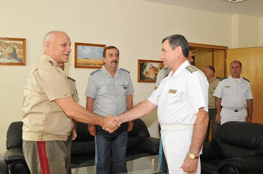 Шефът на Съвместното командване сдаде поста