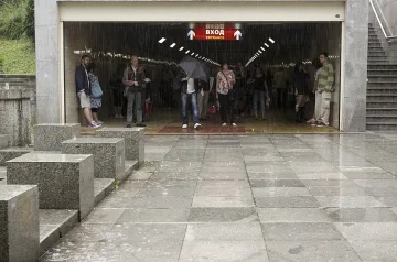 Дъжд и градушка се изляха в части на страната