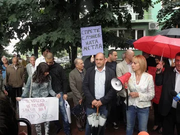 Манолова: Борисов не даде нищо на Кюстендил, кабинетът на Пламен Орешарски - 16 млн. лв.