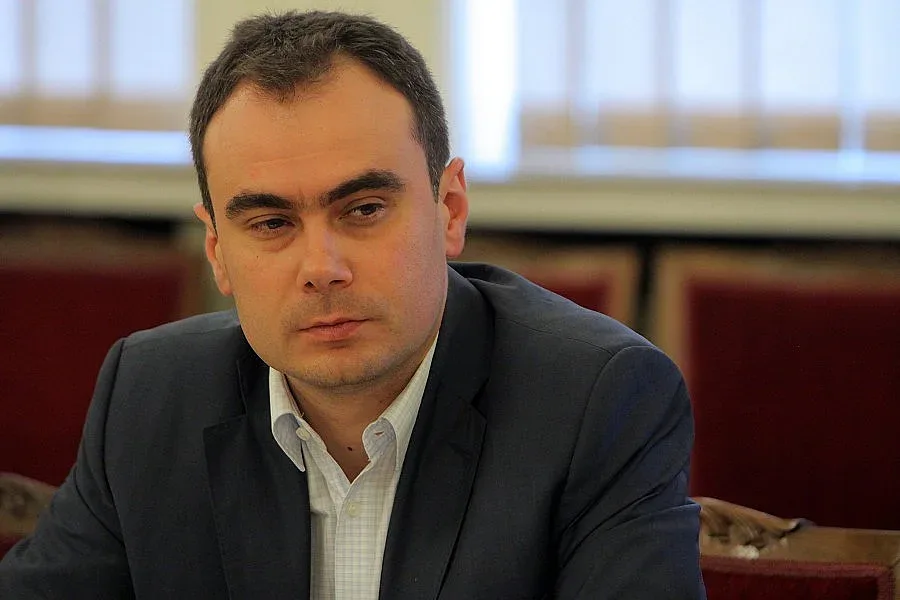 Бойчев: Държавата да брани хората от корпорациите