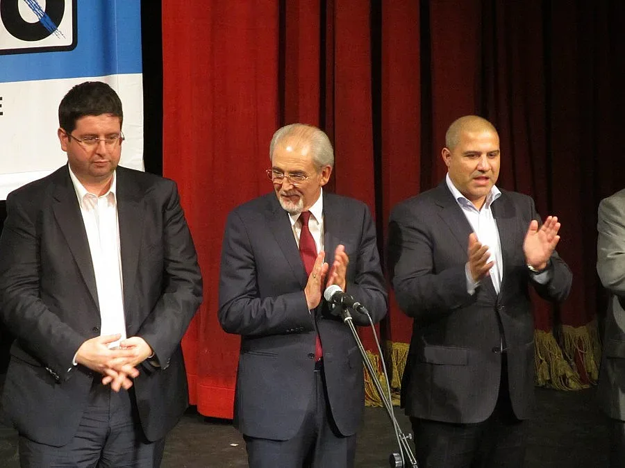 Местан към президента: Кабинетът да спре с политическите уволнения