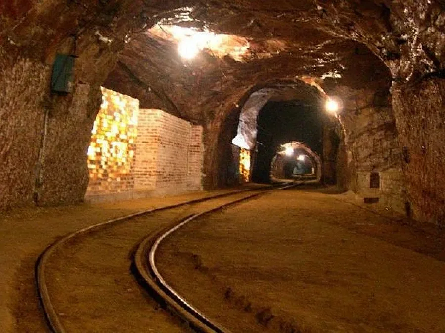 Бургаски миньори стягат стачка