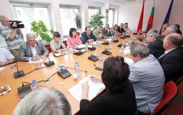 Миков: Винаги сме защитавали трудовия човек