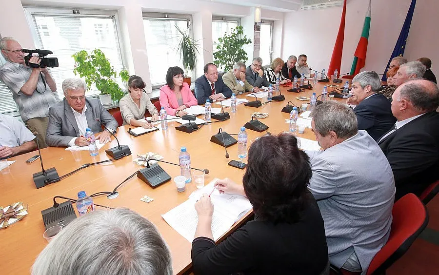 Миков: Винаги сме защитавали трудовия човек