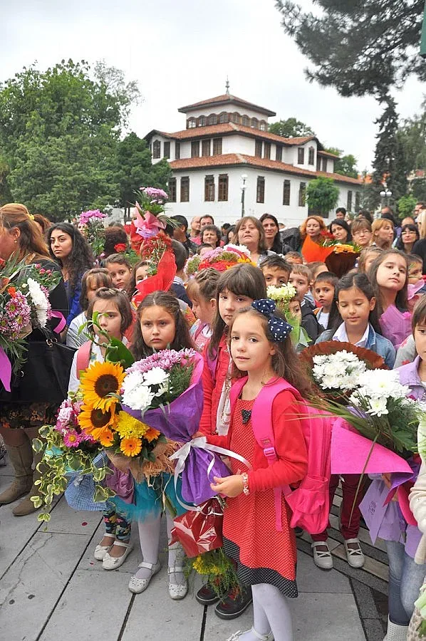 Три класа по-малко първолаци във Видинско