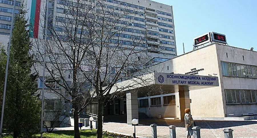 Почина мъжът-факла