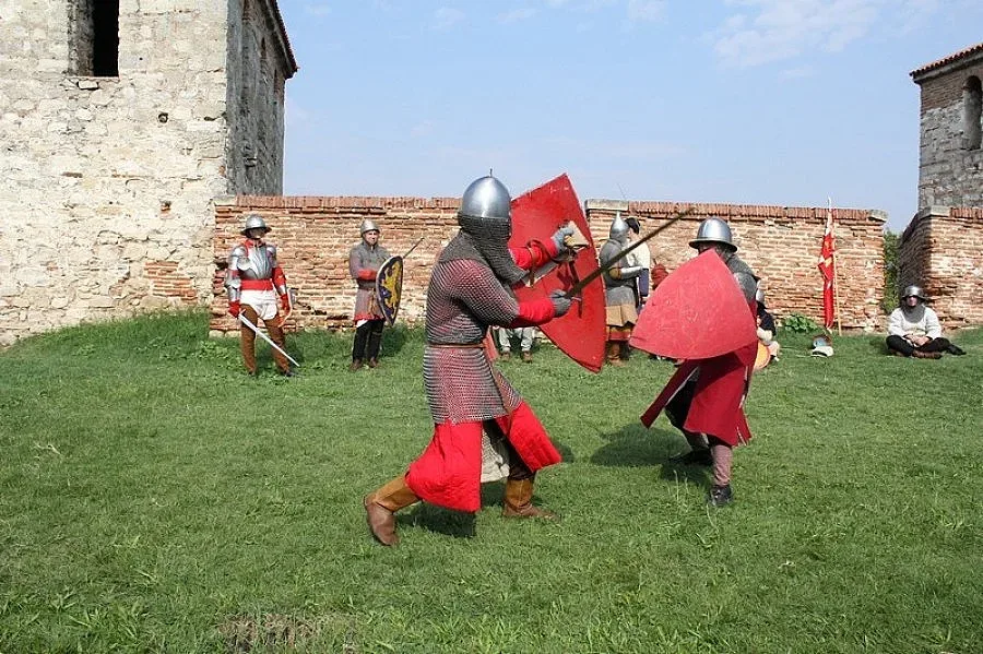 Видинчани стреляха с лък на фестивала „БъдинЪ"