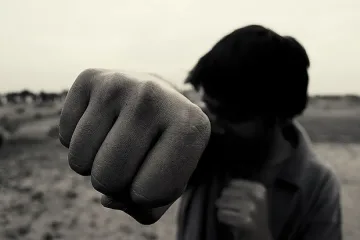 Изправят на съд мъж за бой на бебе