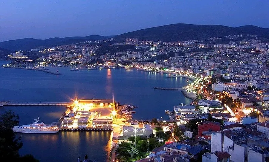 6 часа държаха като заложници 30 туристи