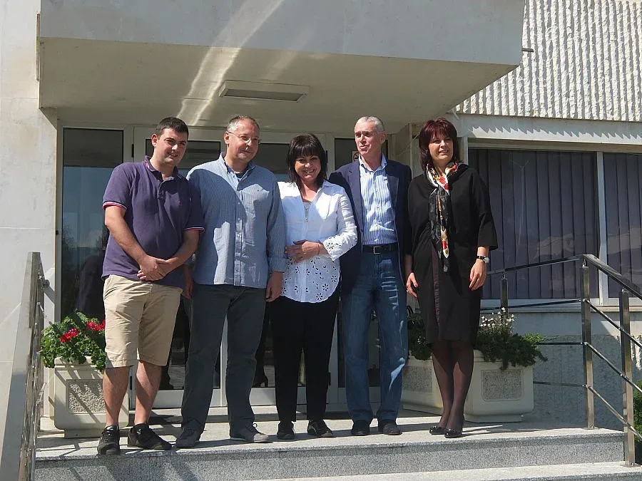 Станишев подкрепи Корнелия Нинова