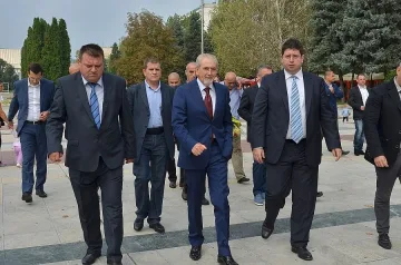 Лидерът на ДПС подкрепи Петър Чобанов