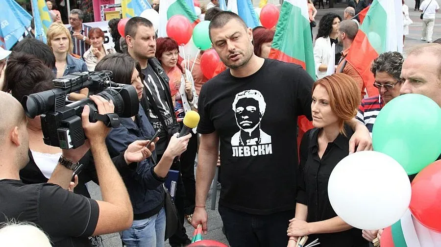 Бареков със съюз в морската столица