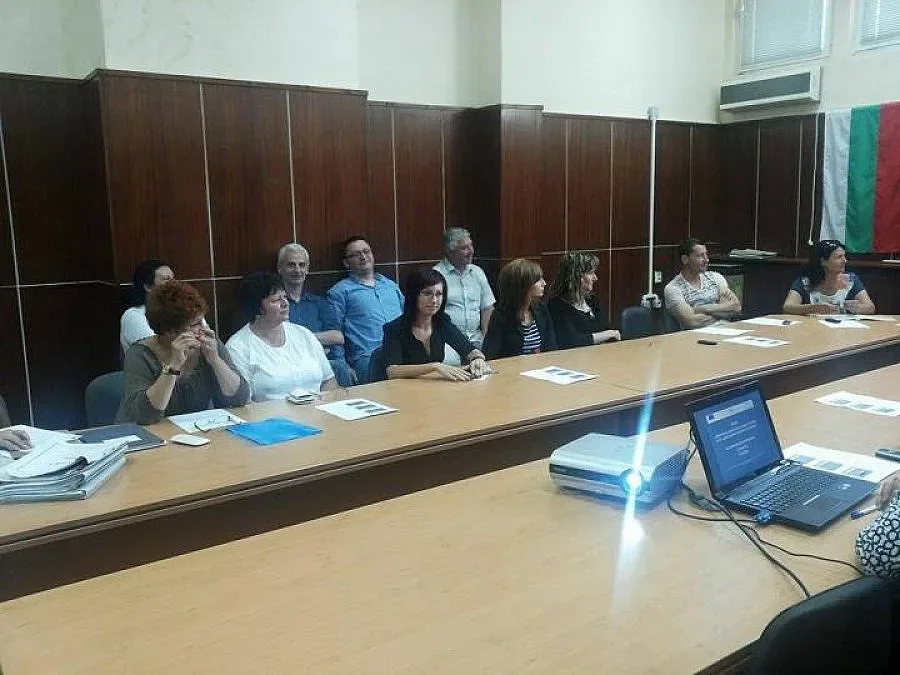 Чиновници вече са по-толерантни и по-знаещи в Симитли