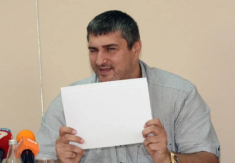 Любо Ганев нахъсва националите с подарък