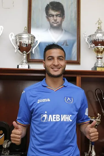 Официално: "Левски" подписа с френски нападател 