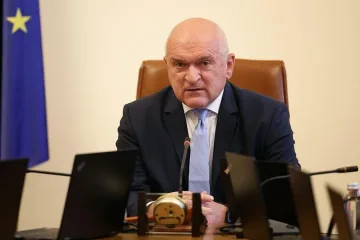 Главчев с мощен призив към политиците