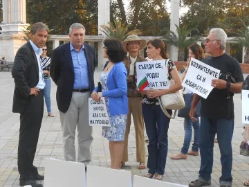 Ивайло Калфин: БНБ незабавно трябва да изплати влоговете в КТБ