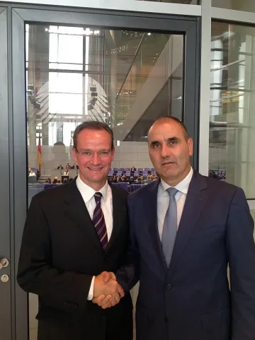 Цветанов обсъди европерспективите пред България с Гюнтер Крихбаум