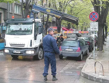 Шеф на паяк плаши висш чиновник